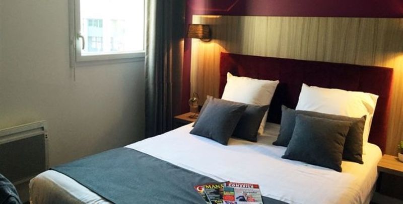 เนเมีย อพาร์ตโฮเทล เรสซิเดนซ์ เลอ แก วิกตอร์ Aparthotel ตูร์ ภายนอก รูปภาพ