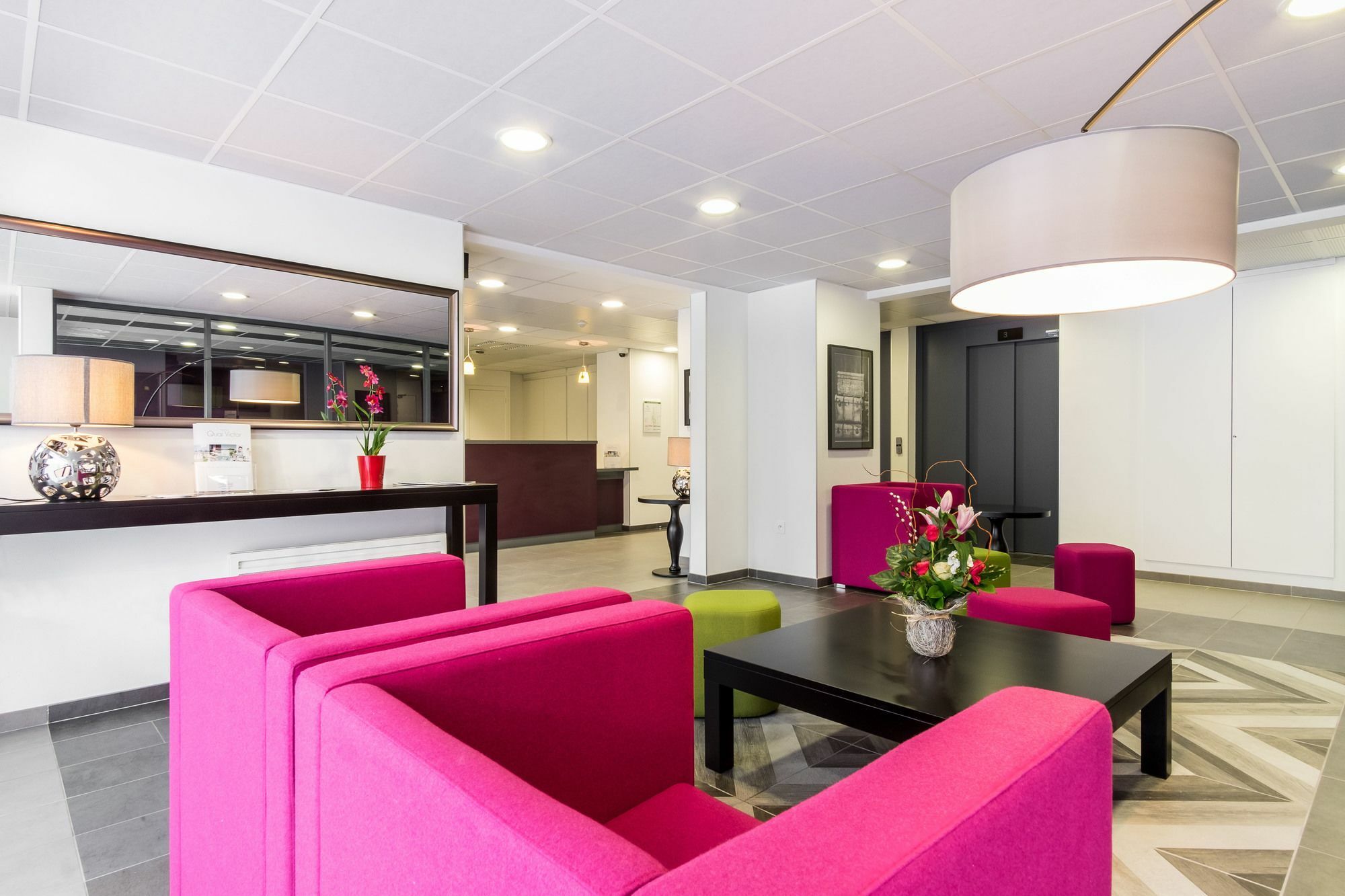 เนเมีย อพาร์ตโฮเทล เรสซิเดนซ์ เลอ แก วิกตอร์ Aparthotel ตูร์ ภายนอก รูปภาพ